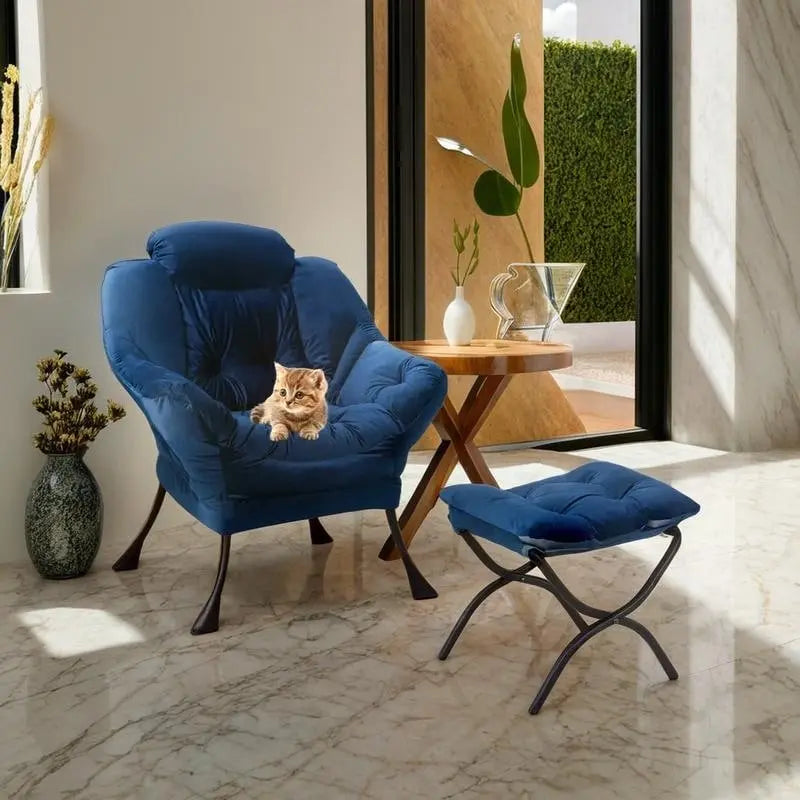 Chaise longue capitonnée en coton épais avec pouf pliant